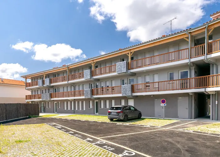 Jade Et Elena-3 By Interhome شقة *